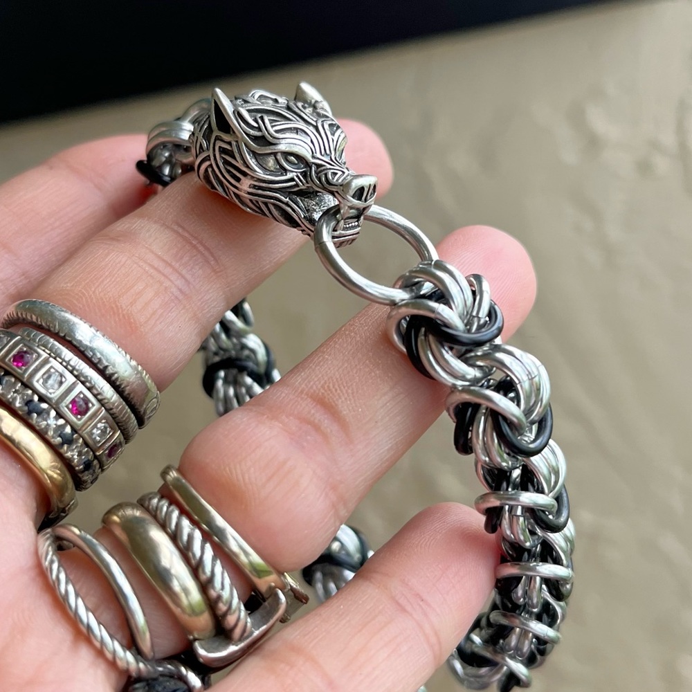 Men or women Handmade maille bracelet wolf head viking celt goth black & silver - Picture 5 of 16